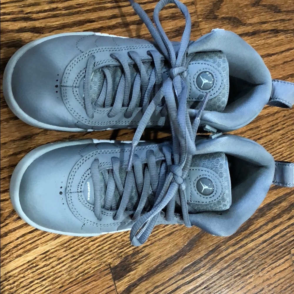 Boys Michael Jordan Jumpman basketball sneakers.